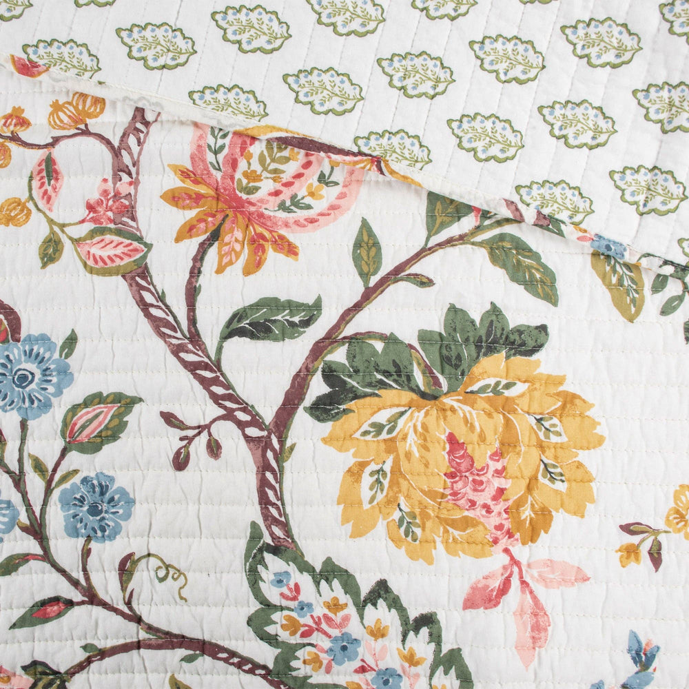 Maileen Quilted Throw