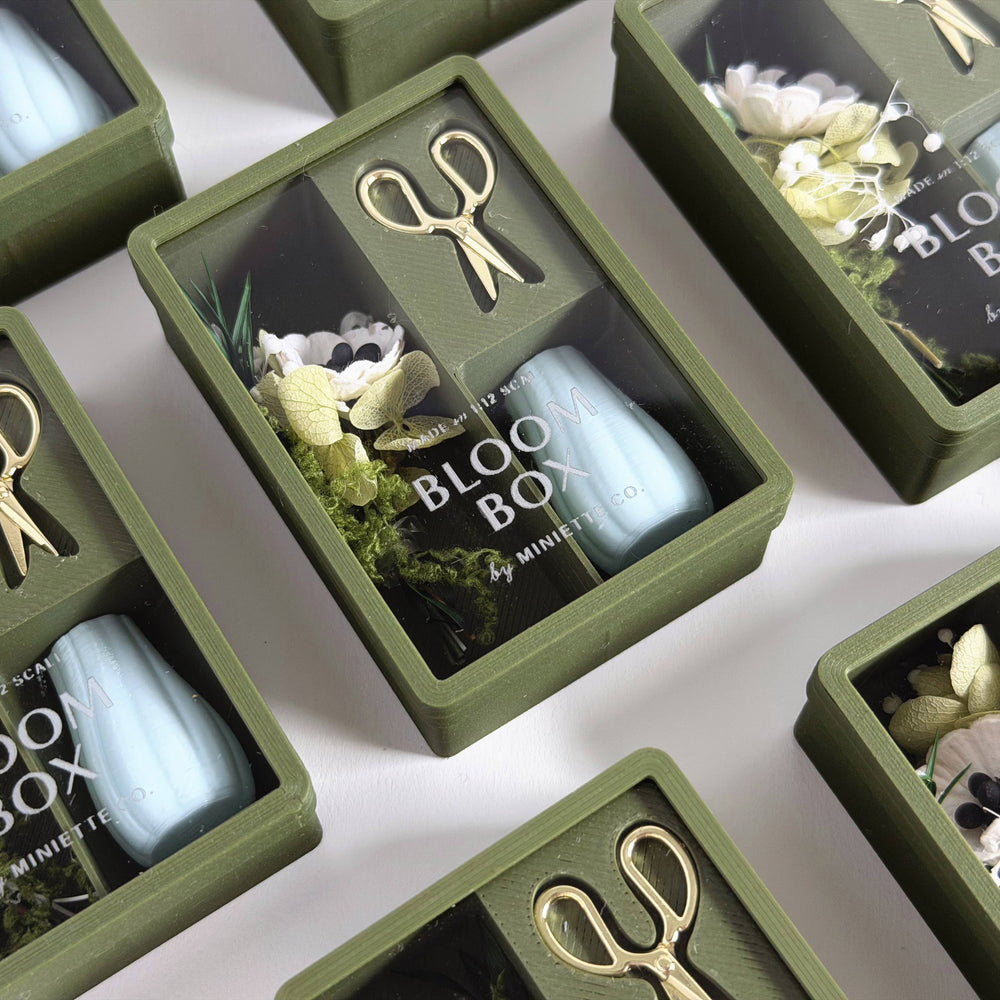 Bloom Box – Green Floral Miniature Gift Set
