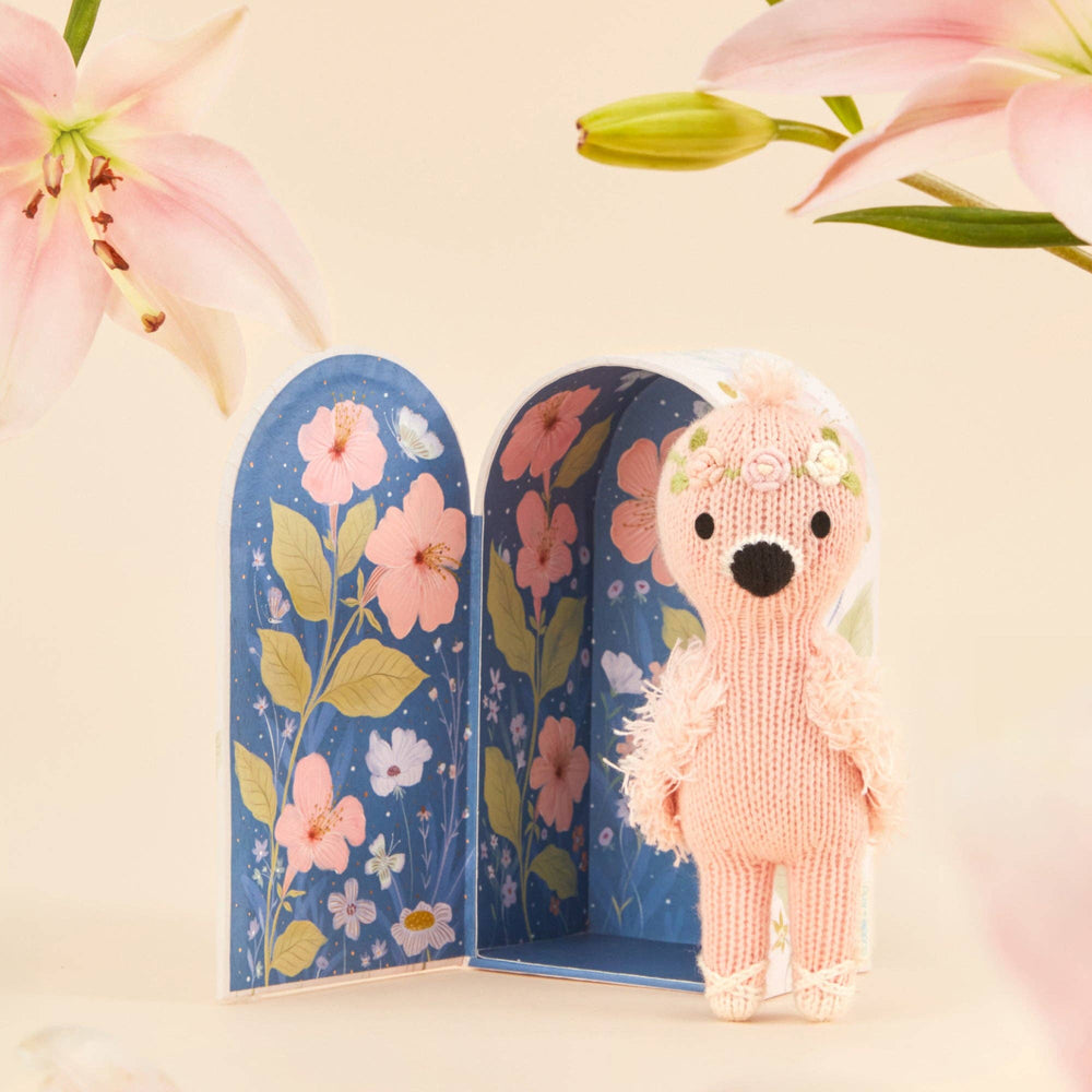 Tiny Penelope the flamingo, gives 10 meals