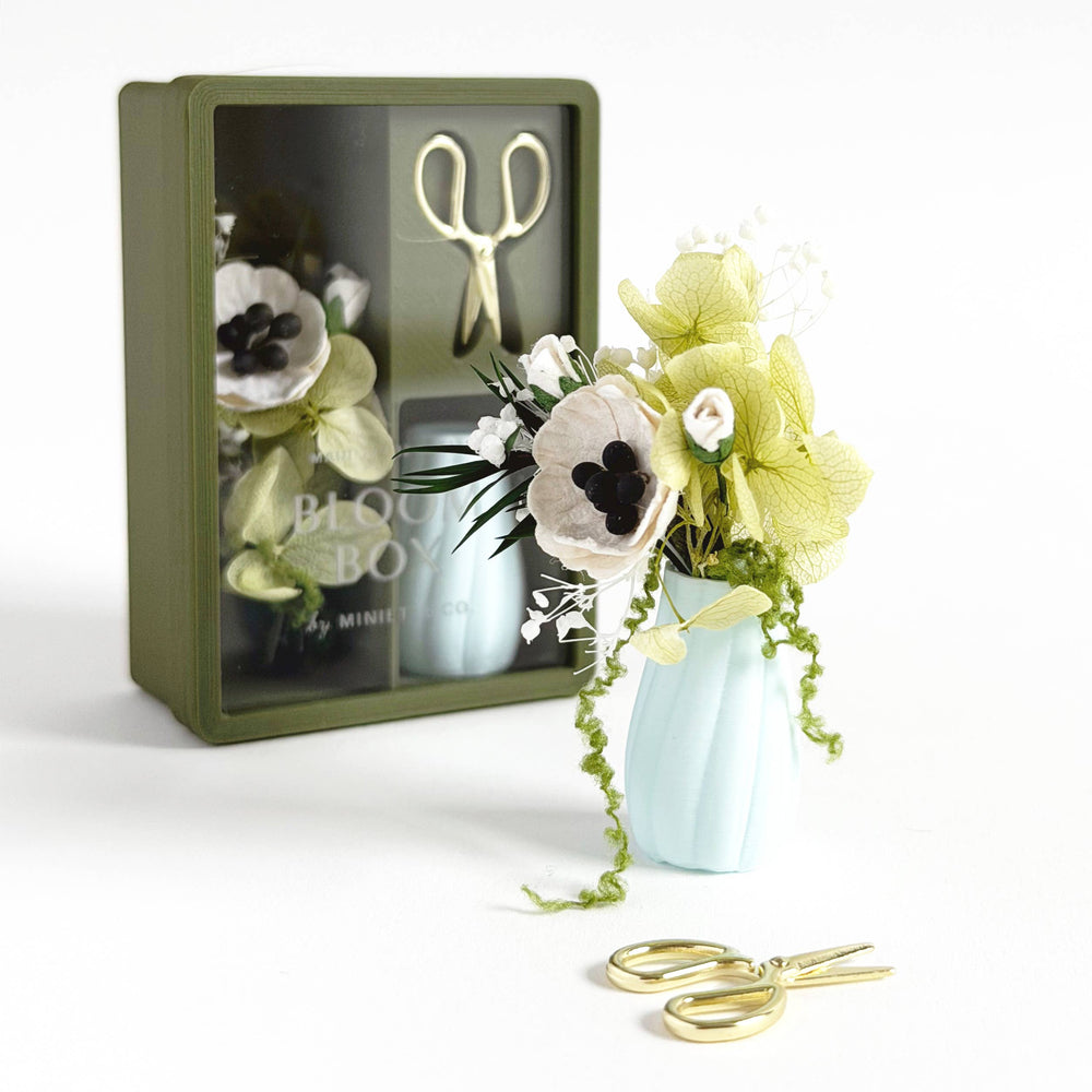 Bloom Box – Green Floral Miniature Gift Set