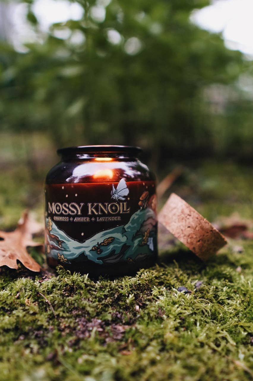 Mossy Knoll | 8oz Apothecary Organic Soy | Wood Wick Candle