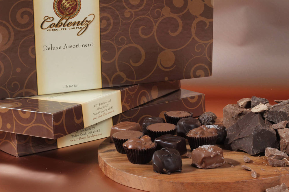 Deluxe Assortment Gift Box 16 oz