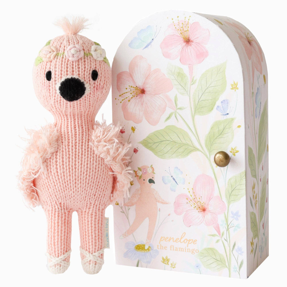 Tiny Penelope the flamingo, gives 10 meals