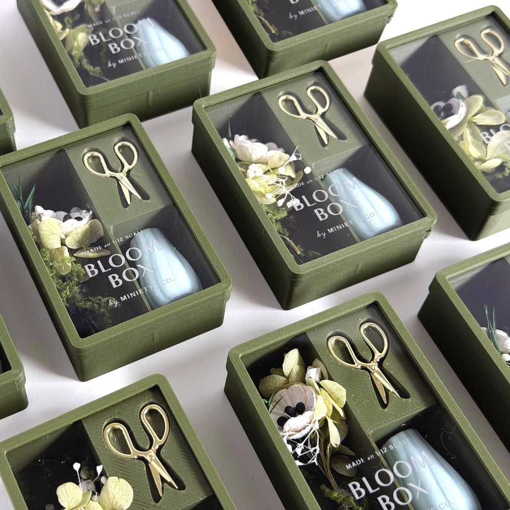 Bloom Box – Green Floral Miniature Gift Set