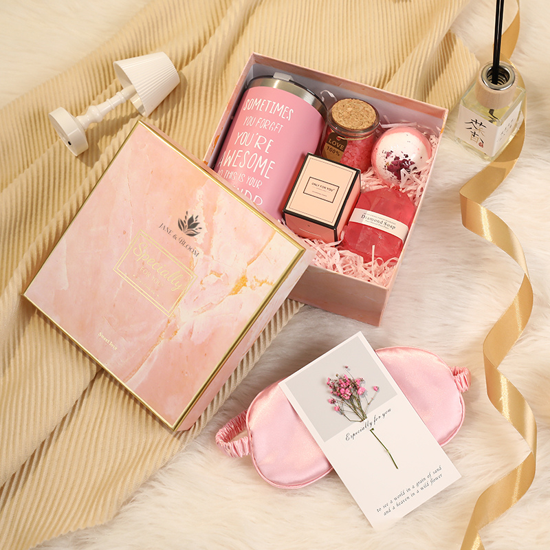 Spa Gift Set for Women, 6-Piece Pink Collection with Bath Bomb, Bath Salt, Candle, Diamond Soap, Thermal Mug and Gift Card