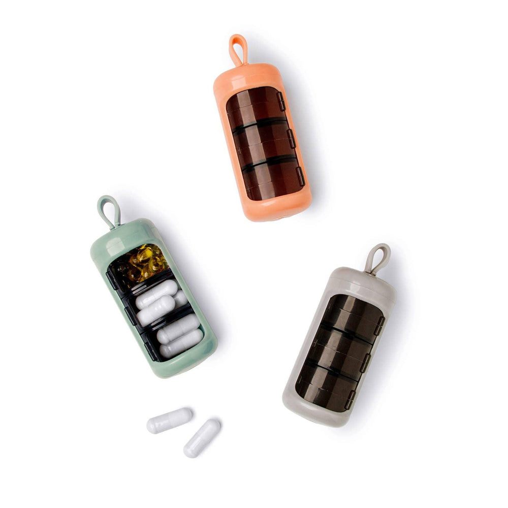 En Route® Care Capsule Pill & Vitamin Case - The Floratory